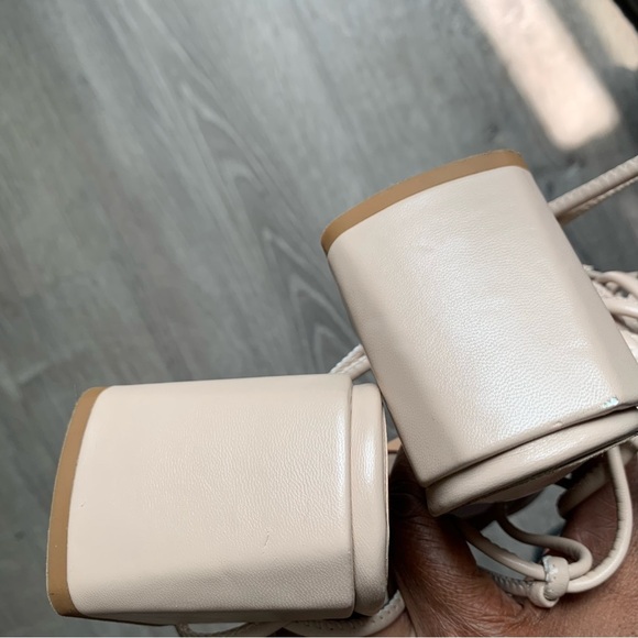 CREAM STRAPPY SANDALS - Picture 5 of 8